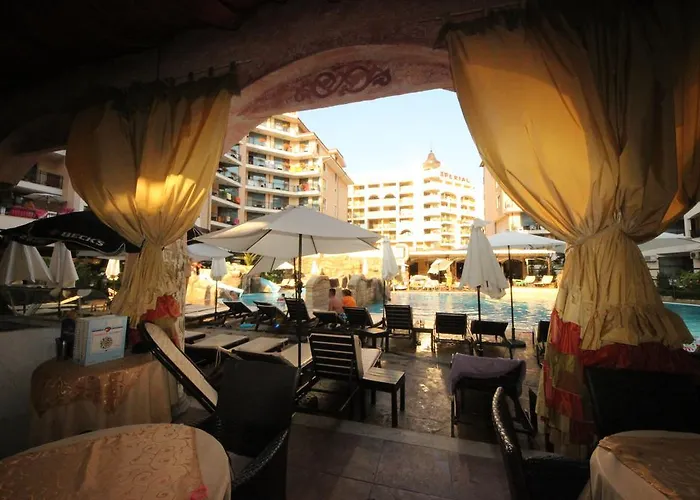 Menada In Karolina Lägenhet