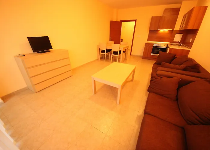 Menada In Karolina Lägenhet