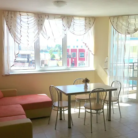 Menada In Karolina Διαμέρισμα