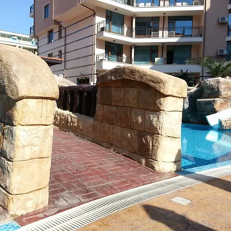 Διαμέρισμα Menada In Karolina *