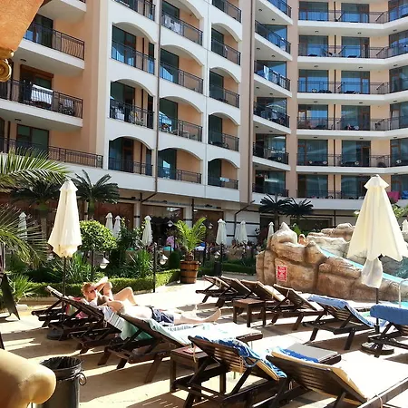 Menada In Karolina Sunny Beach