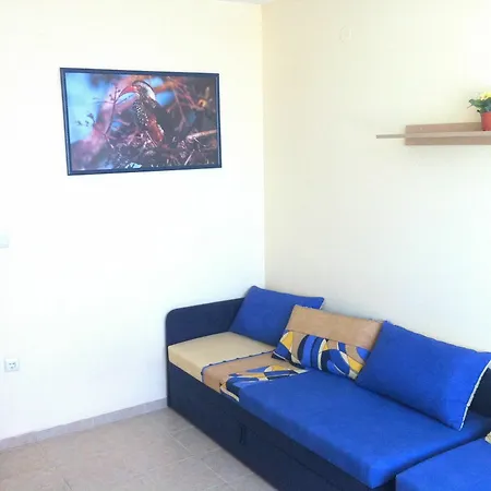 Apartment Menada In Karolina