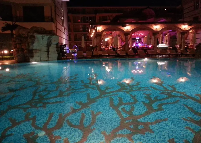 アパート Menada In Karolina サニービーチ